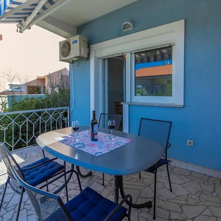 Blue Pearl Apartamento *